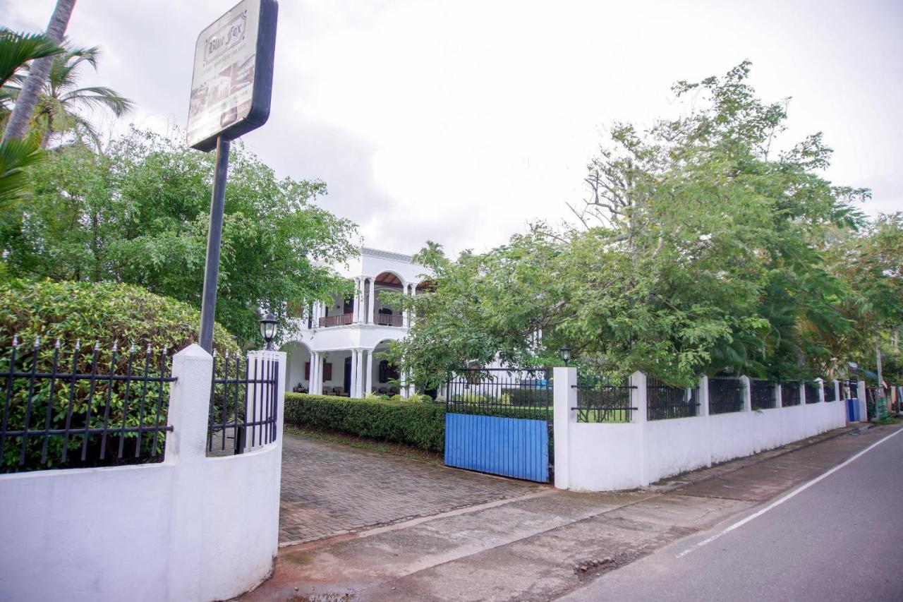 Blue Fox Hikkaduwa Hotel Ngoại thất bức ảnh